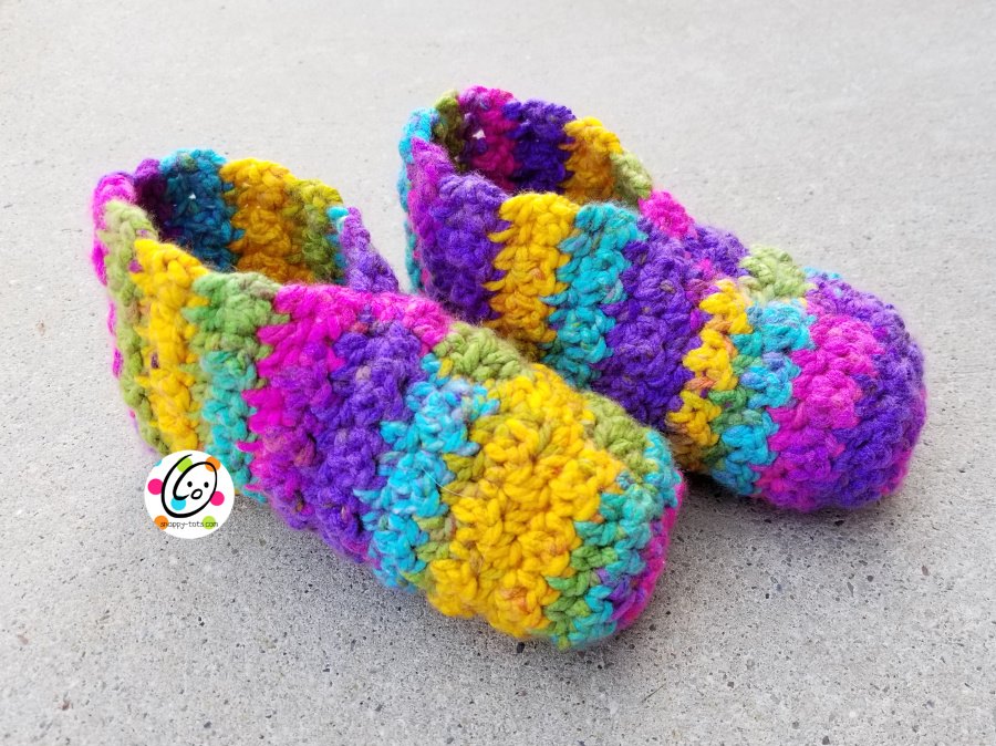 Huggy Slippers crochet pattern by Snappy Tots.