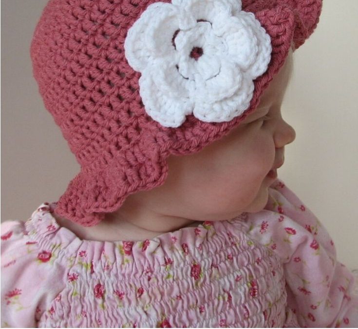 Crochet Bucket Hat Pale Pink Flower